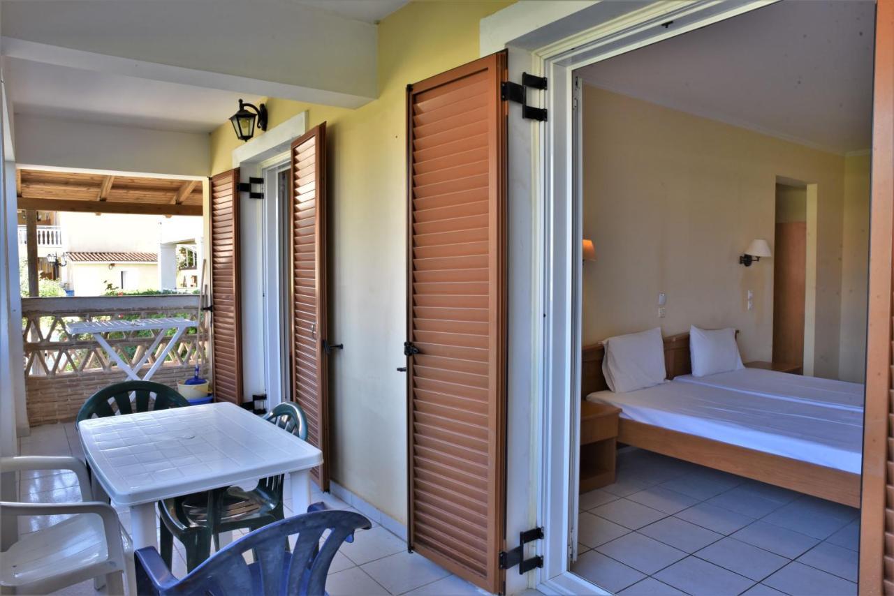 Elpida Hotel Alykanas  Exterior photo