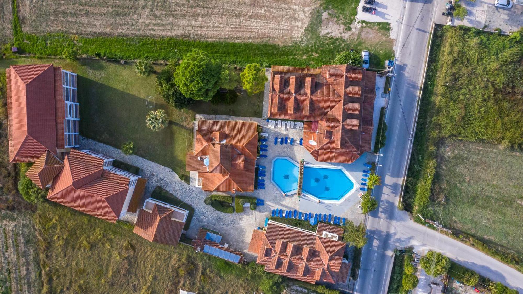 Elpida Hotel Alykanas  Exterior photo
