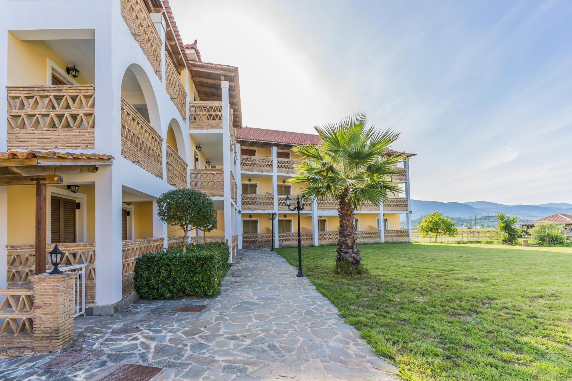 Elpida Hotel Alykanas  Exterior photo