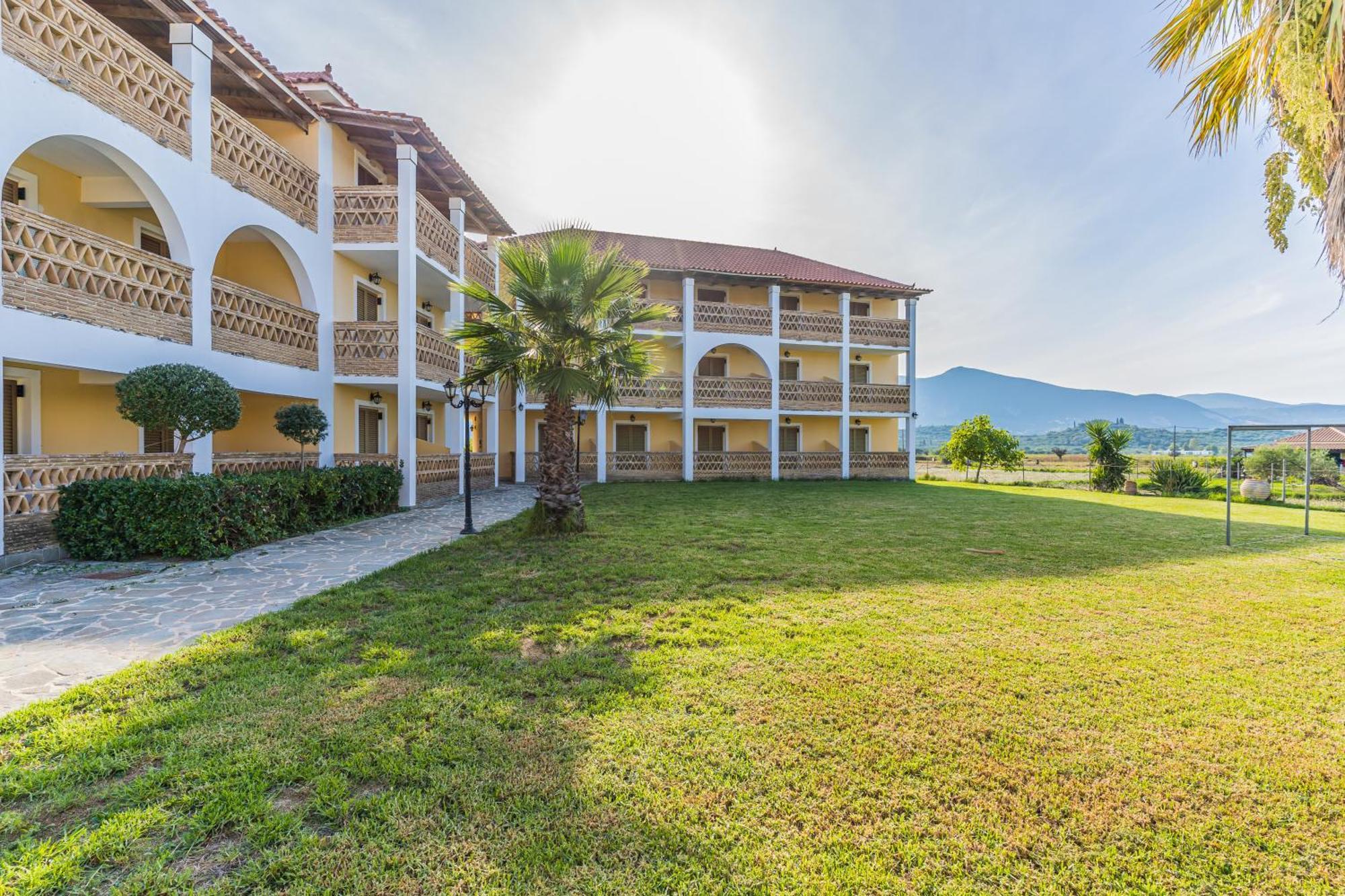 Elpida Hotel Alykanas  Exterior photo