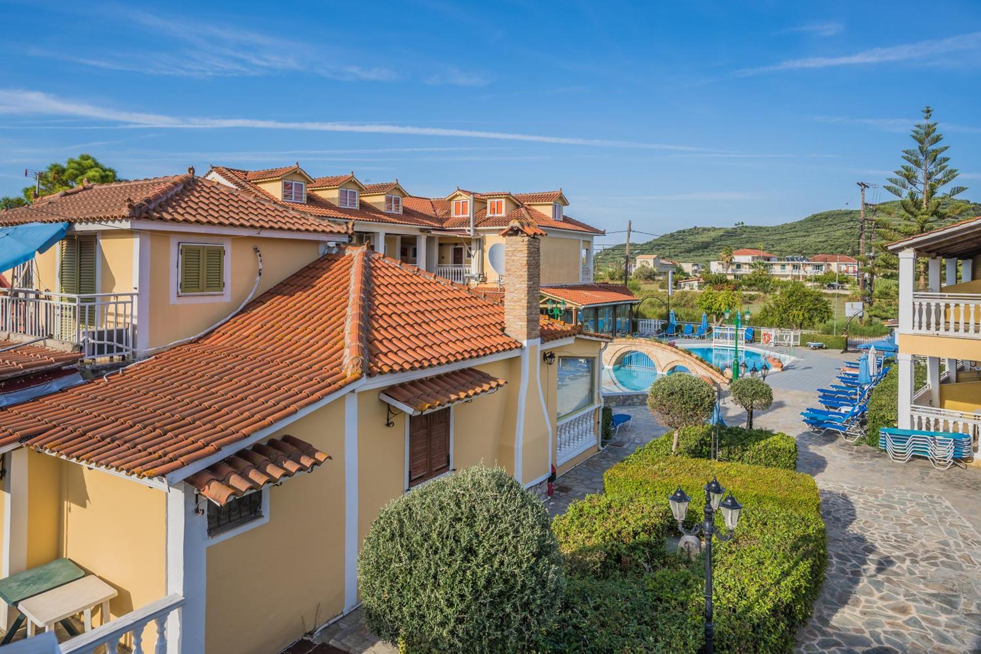 Elpida Hotel Alykanas  Exterior photo